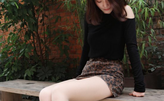 [丝慕写真] 第011期 模特：四月《元气少女四月》[70P79.1M]