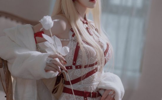 南桃Momoko NO.79 玫瑰 [26P-68MB]