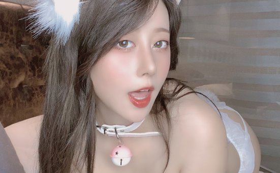 奈汐醬-蕾絲白狐[58P3V-350MB]