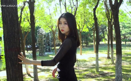 [Ligui丽柜]HD视频 2019.11.05 野外遇矫丝 虫虫[1V／299MB]