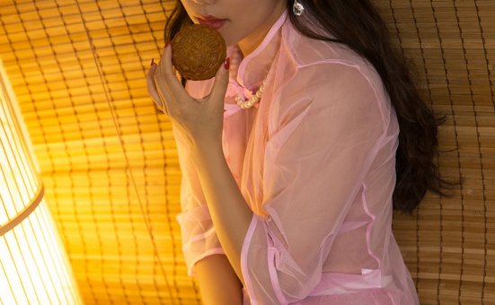 [TouTiao头条女神] 2019-09-14 钟晴 晴子的漫画快乐时光 [25+1P]