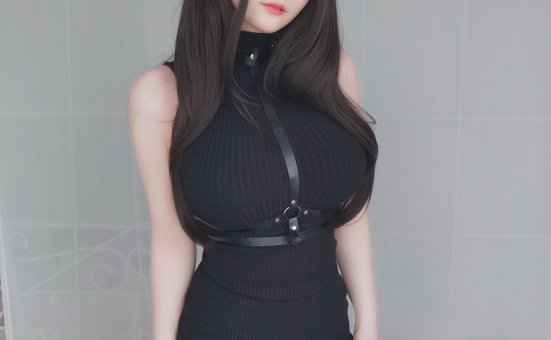 白银81 — 更衣室が露出する [36P+1V-205M]