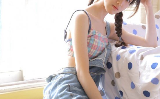 清新日系美女性感诱人写真图片