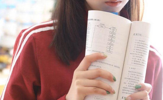 美艳制服美女性感私房美女诱惑写真