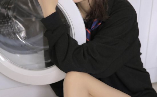 极品性感美女大长腿妖娆诱人写真图片