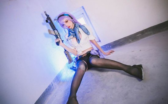 黑丝美女性感爆乳诱人cos美女写真