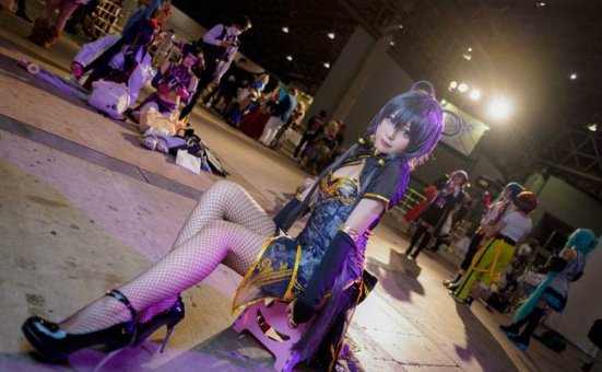 甜美可爱洛天依cosplay图片