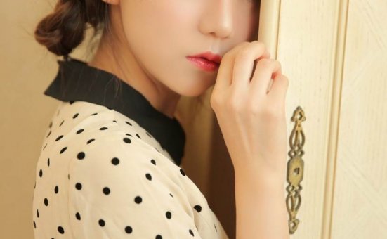 邻家美少女可爱甜美清纯写真图片