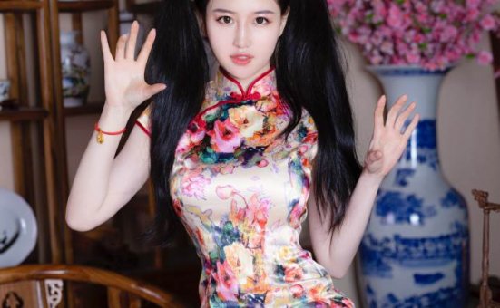 双马尾旗袍美女丰满性感写真图片