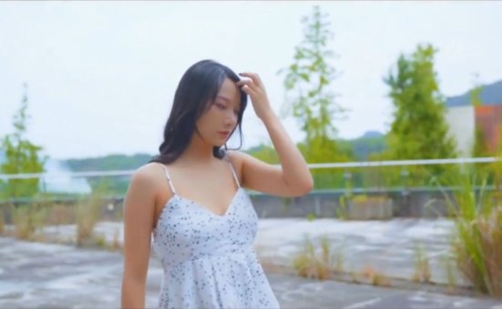 [YouMi尤蜜] 视频 何嘉颖 极欲尾行 [1V]