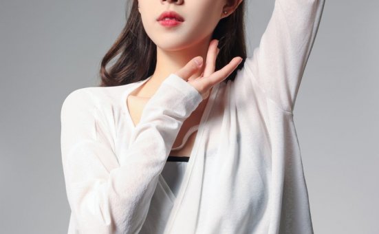 《羽》—舞蹈生写真 [41P+91M]