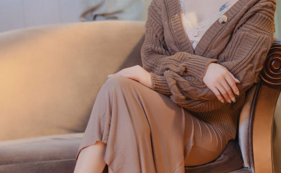 鹿八岁 – 无法拒绝的要挟 [222P+1V-1.21GB]