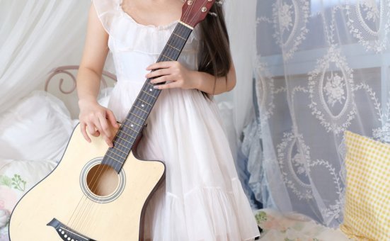 [觅芙少女]NO.265 菜菜-秋天的第一套写真[125P+1V／5.35GB]