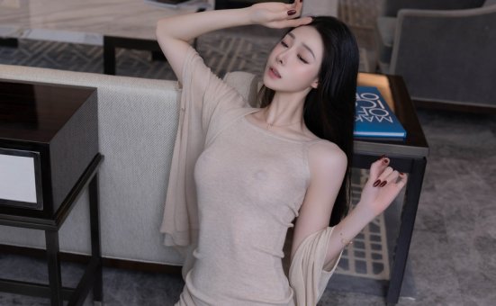 [XiuRen秀人网] 2025.02.08 No.9858 小逗逗 [81+1P]