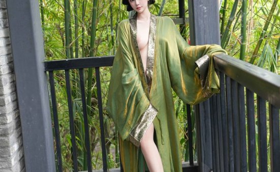 [XiuRen秀人网] 2025.04.09 No.10126 雪糕CiCi [68+1P]