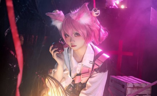 伊喵君_Nya – 明日方舟巫恋 [18P-169M]