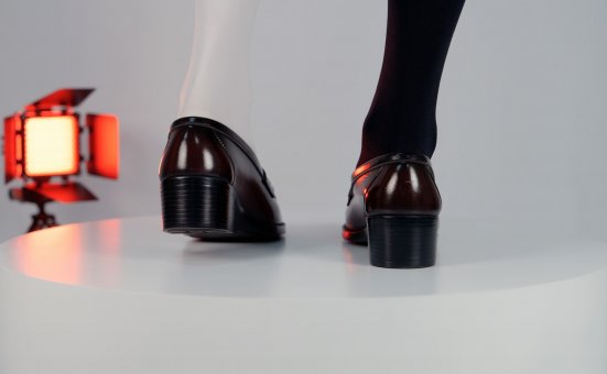 芝士好椰 NO.077 – 制服鞋但是黑白配 Haruta 4603 [MP4-1.08GB]