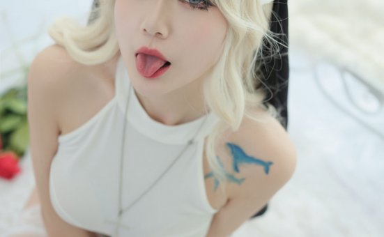 一米八的大梨子 NO.013 修女[36P-118.73MB]