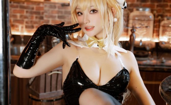 七七娜娜子-露菲兔女郎[51P+12V-454MB]