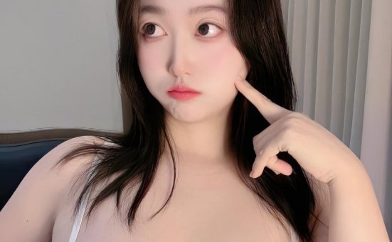 微密圈-爱喝牛奶的墩墩[白色针织裙[21P+2V-80MB]