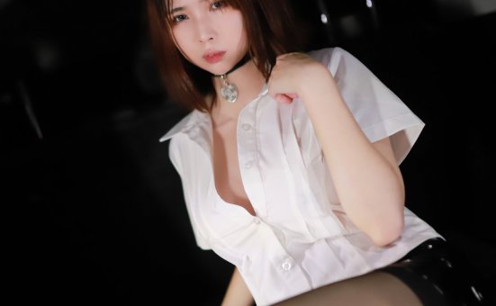 上杉绘黎落-原创-被人跟踪[101P-655MB]