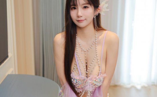 [XiuRen秀人网] 2025.11.21 No.11020 小肉肉咪 [70+1P]