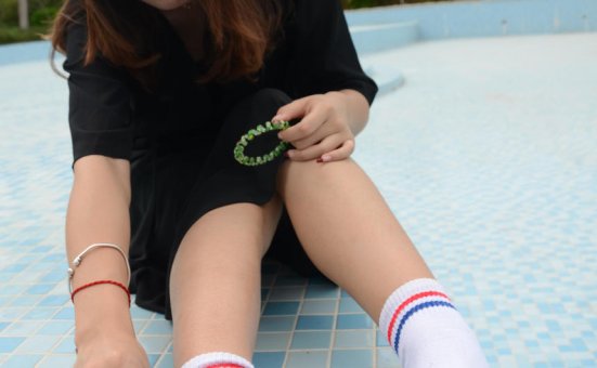 [战前女神] 恋足美腿棉袜女神级摄影套图 140 [127P+138M]