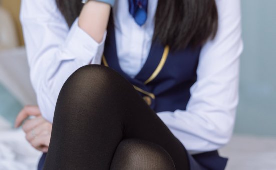 BoBoSocks袜啵啵 No.620 小甜豆-高跟鞋、厚黑丝、银行制服 [140P2V-6.58GB]