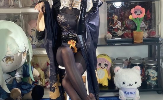 白栎Shirly –  Nikke 布兰儿[130P+27V-3.24G]