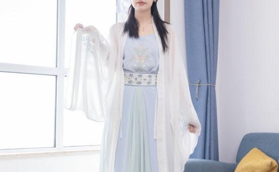 BoBoSocks袜啵啵 No.643 小甜豆-汉服、白船袜、薄肉丝、裸足 [164P1V-6.66GB]