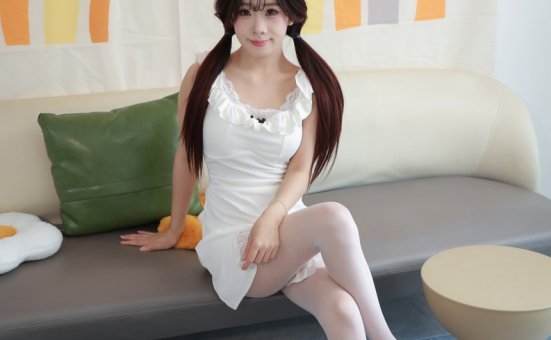 丝恋摄影 NO.045 小梦-白色超短裙 厚白丝袜 黑色小皮鞋[247P+1V／4.44GB]