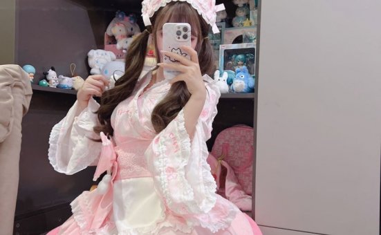 AT鲨 –  赛博萝莉[90P+2V-36.5M]