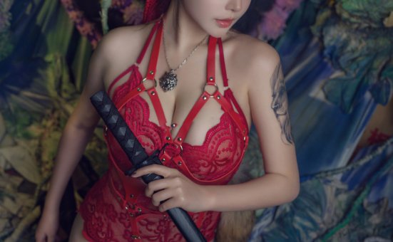 奈汐酱nice –  猎狼女[47P+1V-993.9M]