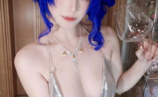 蜜汁猫裘-碧蓝航线-圣路易斯礼服自拍[16P+1V-1.23G]