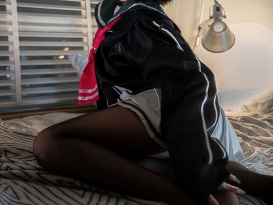 纸悦Etsu_ko –  蔚蓝档案 杏山和纱[55P-310.6M]