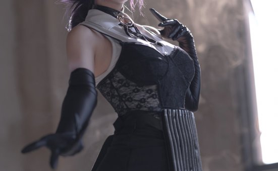 Umeko J –  Reze Bomb Devil「Chainsaw Man」 [104P+7V-1.09GB]