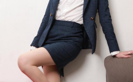 [IESS异思趣向] 2025.12.21 丝享家 2243 团团《亮晶晶（上）》[80P-81MB]