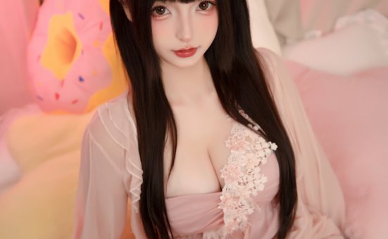 神楽坂真冬 – 高跟睡袍 [75P+2V-649M]