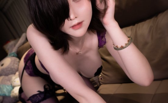 一小央泽 –  情人节 [96P+1V-1.49GB]