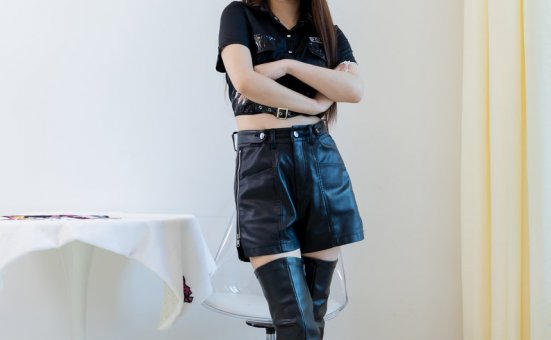 物恋传媒 No.2619 小熊-帆布鞋、白棉袜、裸足 [148P1V-3.56GB]