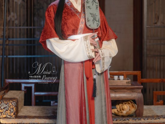 咬一口兔娘(Yiko湿润兔) –  快马加鞭·金莲迎春[96P+2V-2.09G]