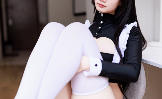 阿雪雪 –  高叉女仆 [34P-485.6M]