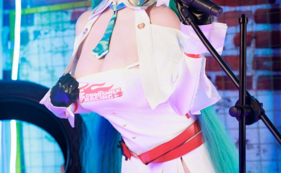 阿雪雪 – NO.081 初音未来赛车服[89P+2V-3.15G]
