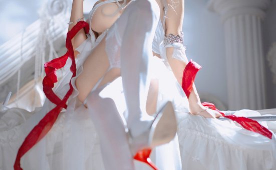 是一只熊仔吗 – 碧蓝航线 珍珠号·魔堡中的堕天使