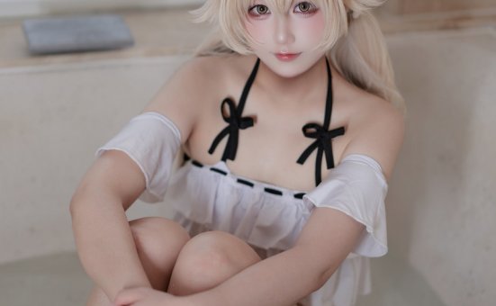 lunananya – 先生との秘密のひととき
