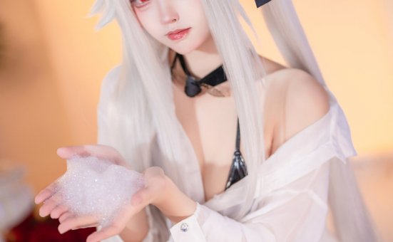 大大卷卷小卷 – 美少女万华镜 水池