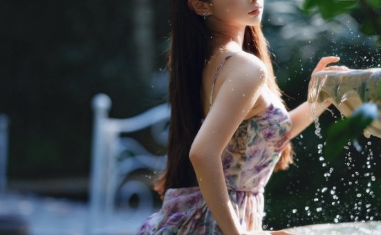 蠢沫沫 – No.441 水池碎花裙