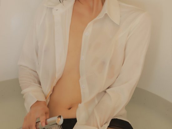 尹甜甜 《女管家》 原版写真