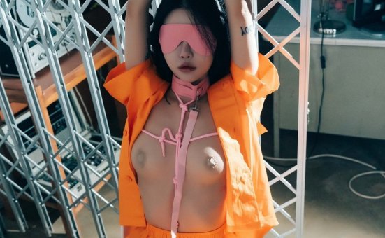 HAIVIA Bomi – Humiliated Behind the Blindfold