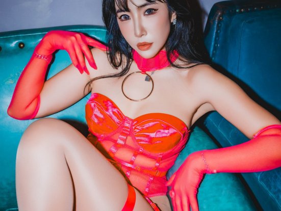[Acute] Sooah (수아) – Neon Seduction